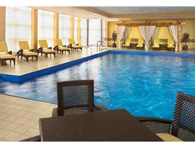 Detroit Troy Marriott - Friday or Saturday night stay with breakfast for two