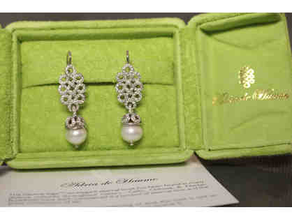 Adria de Haume Platinum, Diamond and Fresh Water Pearl Earrings