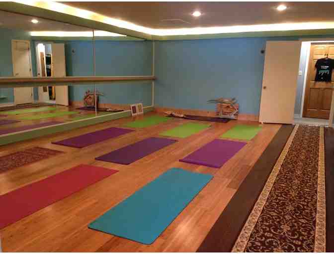 YOGA - 4 sessions of Beginner Yoga classes at MMY Center of Bloomer