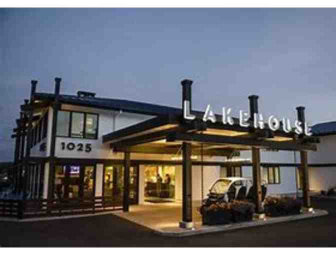 Lakehouse Hotel & Resort Basket