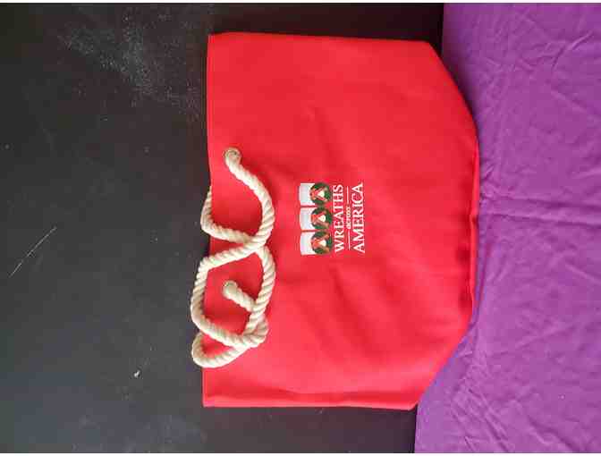 Wreaths across America Gift Tote with Wreath (not shown)