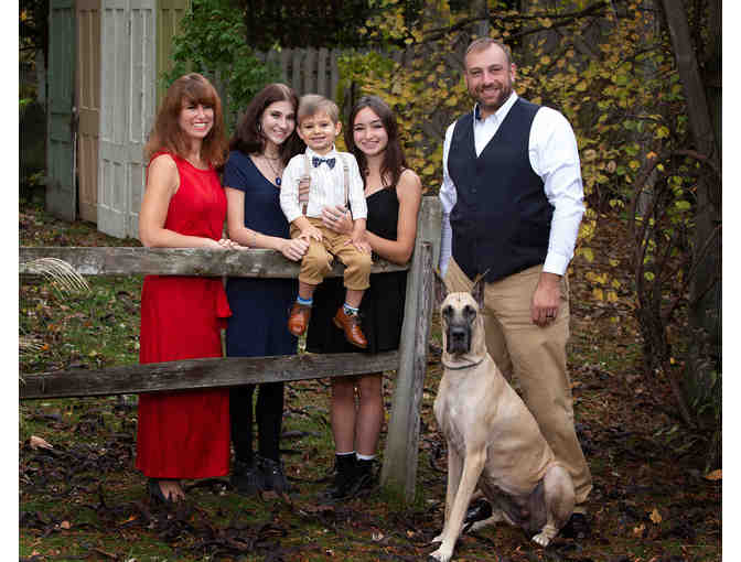 $500 Portrait Session & Gift Basket