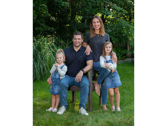 $500 Portrait Session & Gift Basket