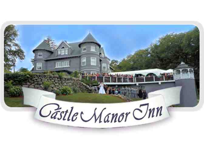 Castle Manor Inn - Photo 2