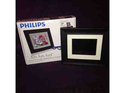 Phillips 7 inch Digital Photo Frame