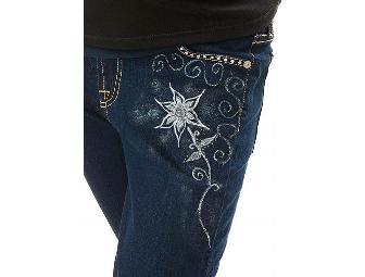 Designer Seven jeans, styled by Diane Farr for A Pea in the Pod.