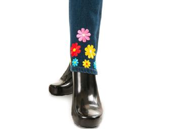 Citizens for Humanity Denim, styled by Nicole Sullivan for A Pea in the Pod.