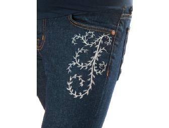 Designer J Brand Denim, styled by Naomi Watts for A Pea in the Pod.