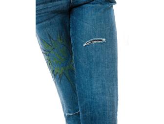Citizens for Humanity Denim, styled by Kaitlin Olson for A Pea in the Pod.
