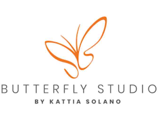 Butterfly Studio Salon by Kattia Solano: Haircut and Treatment