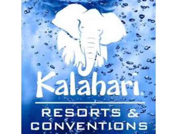 Kalahari Resorts: 1 Night Stay in an African Suite (Sleeps 6) with Park Passes