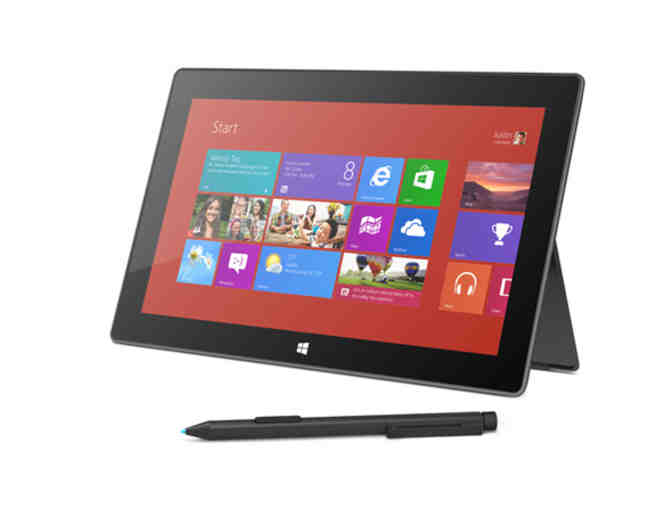 64GB Microsoft Surface Pro Tablet and Touch Cover in Black with Windows 8 Professional