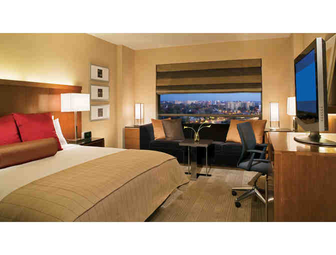One night stay for two at the Hyatt Regency at Crystal City with breakfast