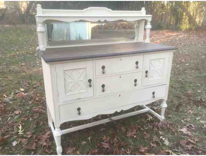 Beautiful late 18th century - early 19th century antique buffet/sideboard with original be