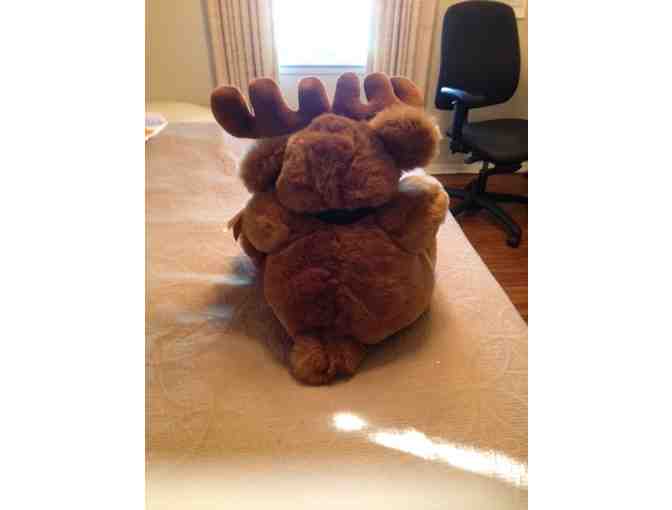 MACY'S 'NORTHERN EXPOSURE' MOOSE with Original Label Autographed!