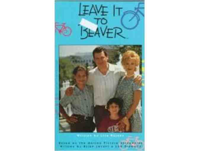 'Leave It To Beaver' DVD Movie Autographed by Janine Turner!  Great Family Gift!