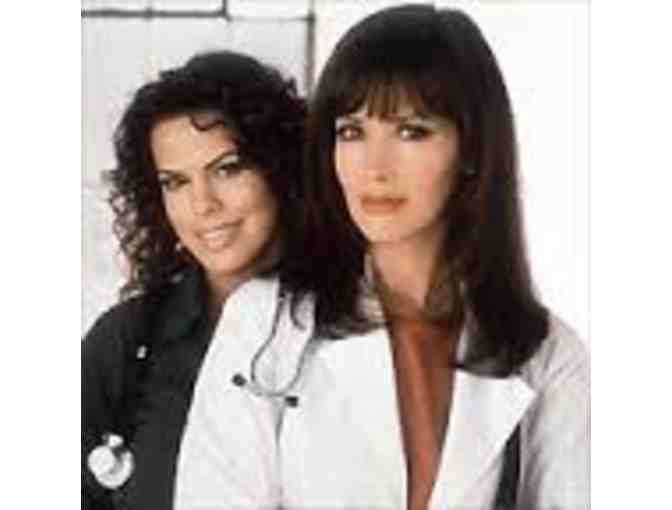 'STRONG MEDICINE' Award Winning Television Season 2001-2002 with Janine Turner - DVD