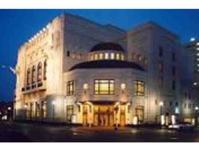 FORT WORTH OPERA PERFORMANCE OF 'BARBER OF SEVILLE' AT BASS HALL!!