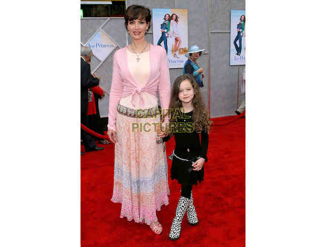 HOLIDAY GIFT! Janine Turner's Book 'A LITTLE BIT VULNERABLE!' PERSONALLY AUTOGRAPHED!