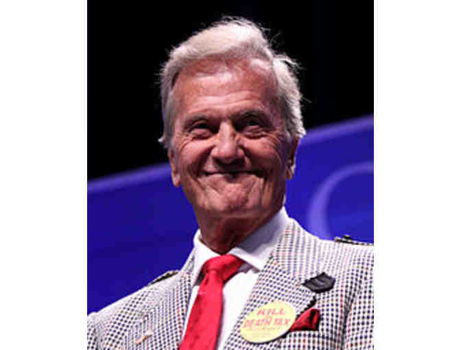 TWO CDs & COLLECTOR'S BOOKLET, SIGNED BY PAT BOONE! 'LEGACY' AND 'DUETS'