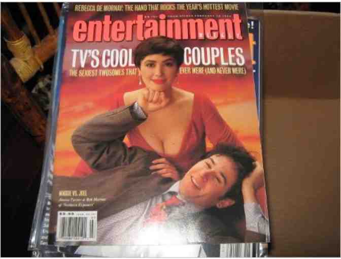 1992 Entertainment Weekly Magazine, Autographed by Janine Turner!