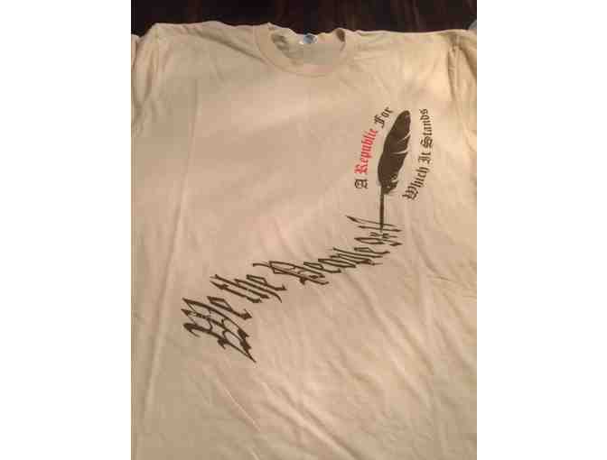 Co-Chair Cathy Gillespie will autograph!    Constituting America T-Shirt   Small