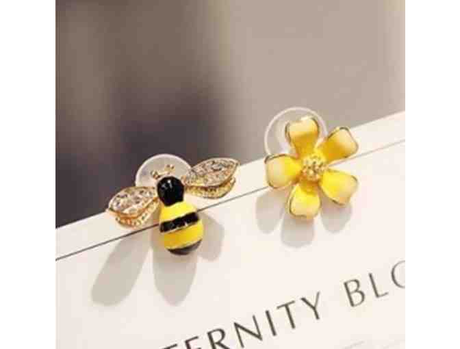 Bee and Flower Earrings!  In Celebration and Support of America's Bees!