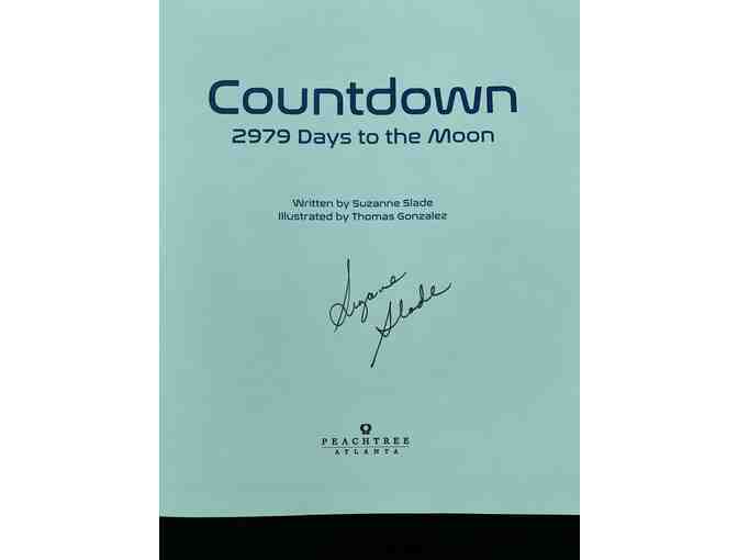 2019 'Countdown 2929 Days to the Moon' by Suzanne Slade!  Signed by the Author!