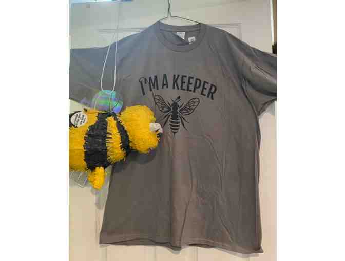 'I'm A Keeper'! Wonderful Gift for Your BeeKeeper or THE Cool Man in Your Life!