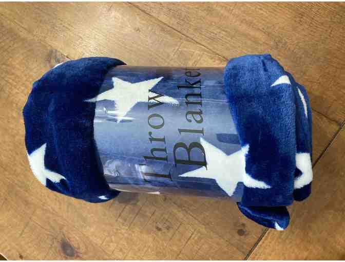 NEW! Never used! Blue Star Throw Blanket
