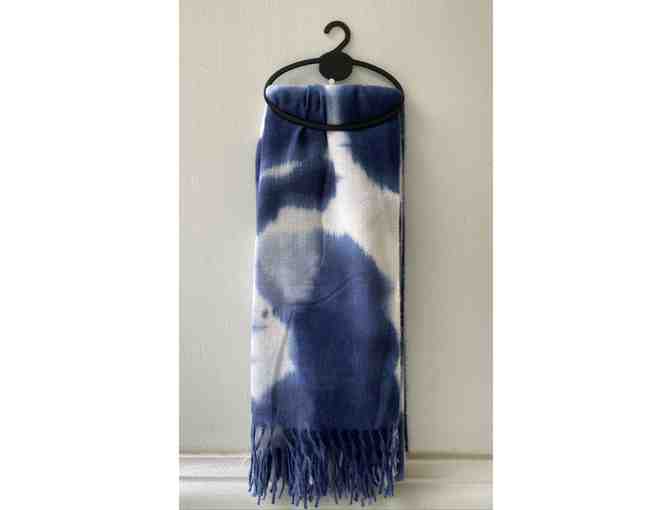 NEW! Never worn! Blue and White Scarf