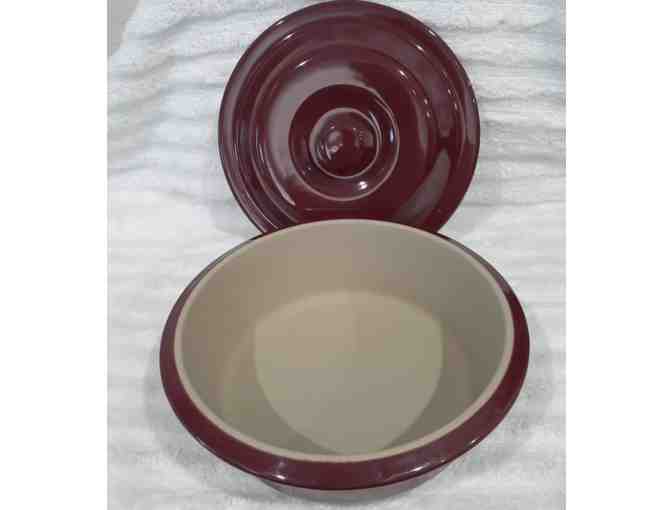 Pampered Chef Stoneware Baker Casserole 6 Cup 1.5 L Round Covered Dish Cranberry