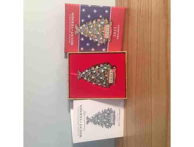 Our First President Helps You Decorate Your Tree!