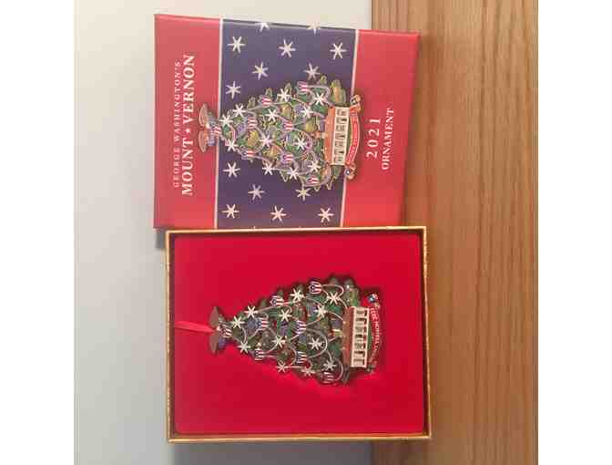 Our First President Helps You Decorate Your Tree!