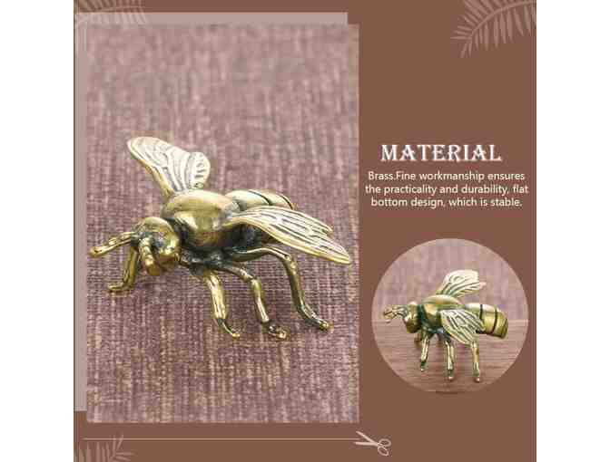 Vintage Tin Sign Honey Bee Knowledge and 3PCS Vintage Brass Bee Statues