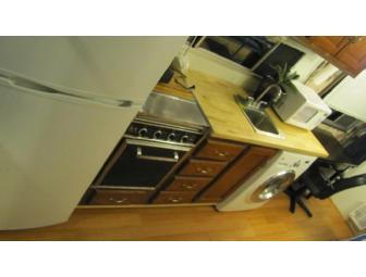 3 day/2 Night Stay on a Houseboat in Boston