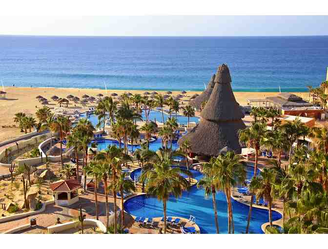 Luxurious Getaway to Cabo for (2)!