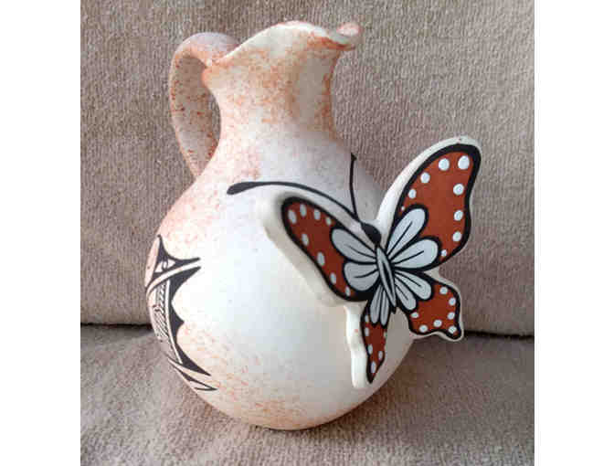 Beautiful Handmade Zuni Clay Butterfly Pot - Photo 1