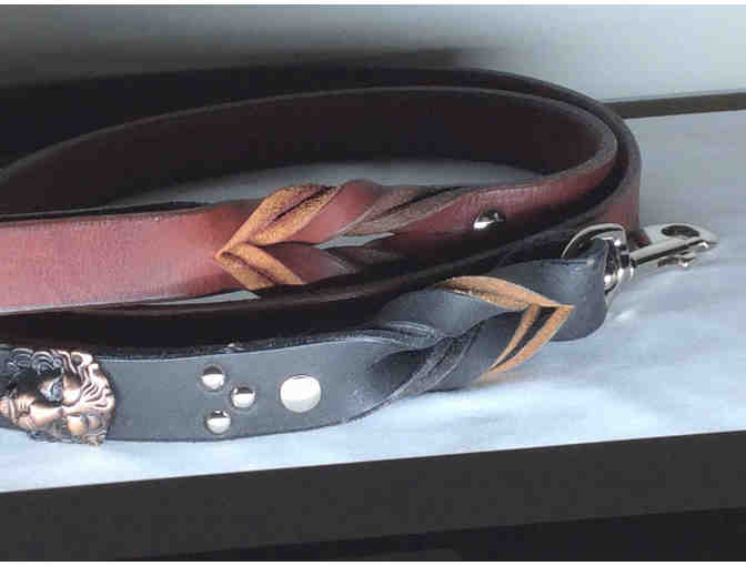 Bacchus leash and collar