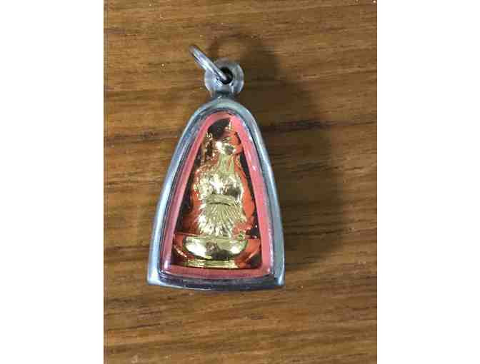 Small, encapsulated Guru Rinpoche pendant
