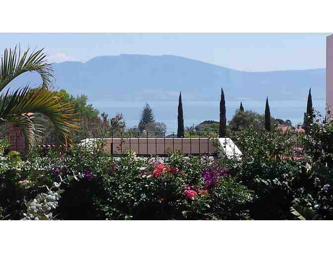 MEXICO: Enjoy Lake Chapala area - 1 week for two