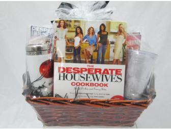Wisteria Lane's Welcome Basket: Deseperate Housewives Merchandise Set