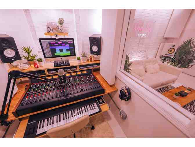 2hr Recording Session with an Engineer at Make Life Studio