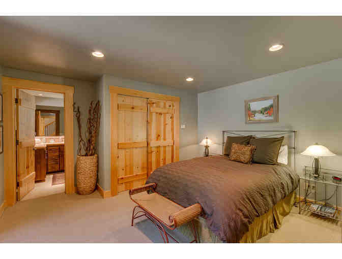 Majestic Mountain Retreat - A Week in Tahoe Donner