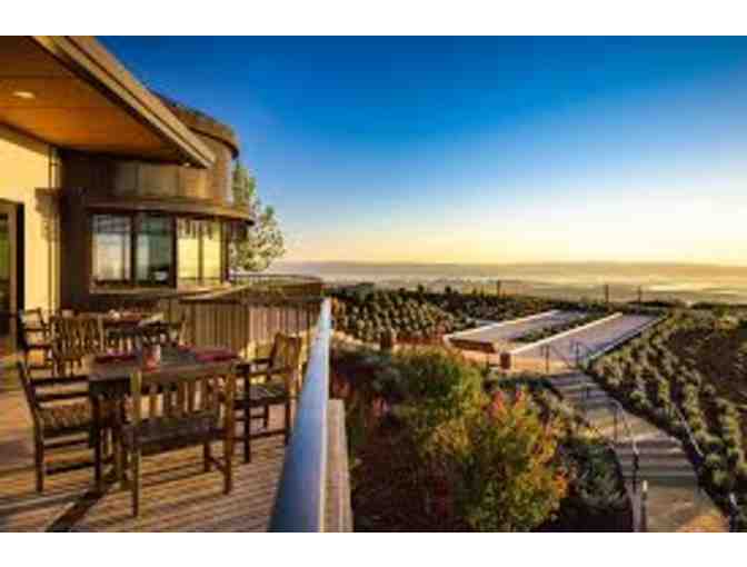 Golf With a Gorgeous View!