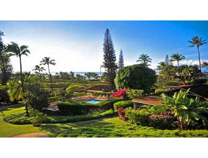 Seven Nights in An Authentic Hawaiian Cottage at Kaanapali Beach