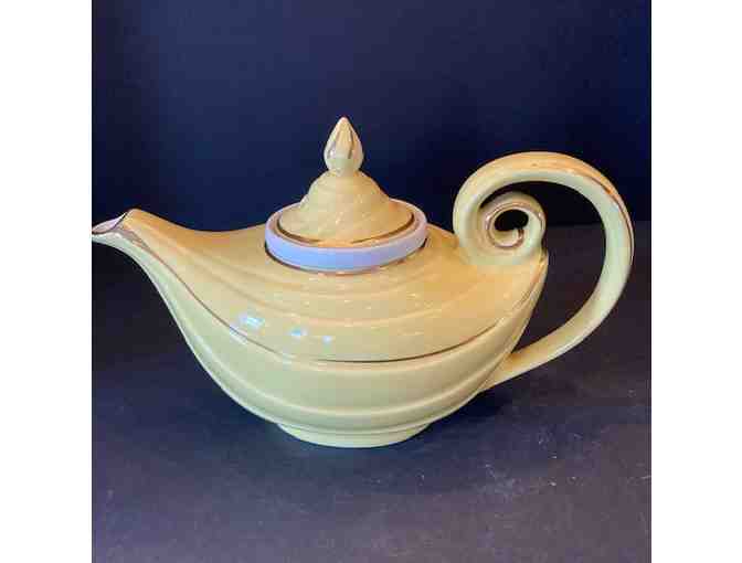 Hall China Alladin Teapot Canary with Golden Broke Line