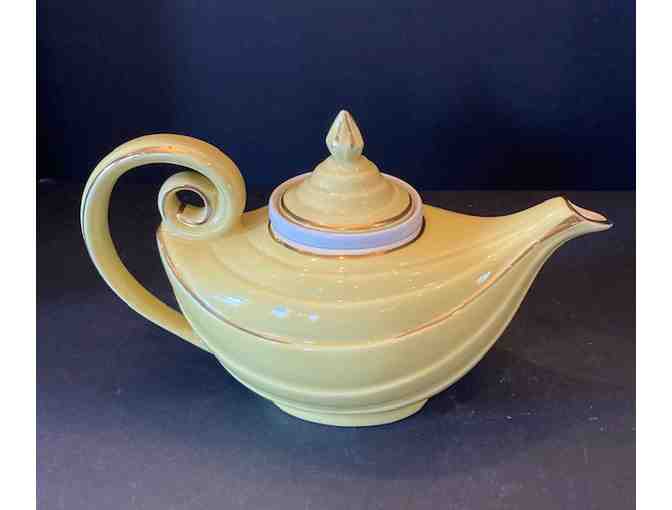 Hall China Alladin Teapot Canary with Golden Broke Line