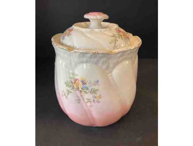 Knowles Taylor & Knowles KT&K Cracker Jar and Lid with Flowers