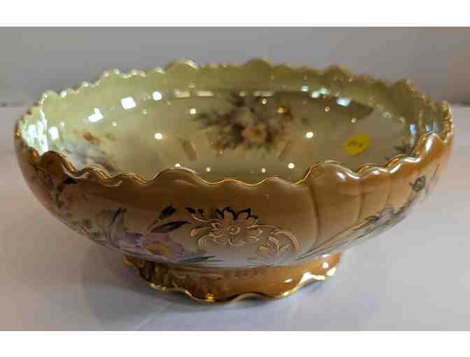 Cartwright Pottery Floral Fluted Edge